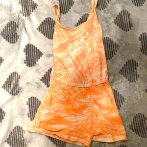 Pink marbled jumper sorts!